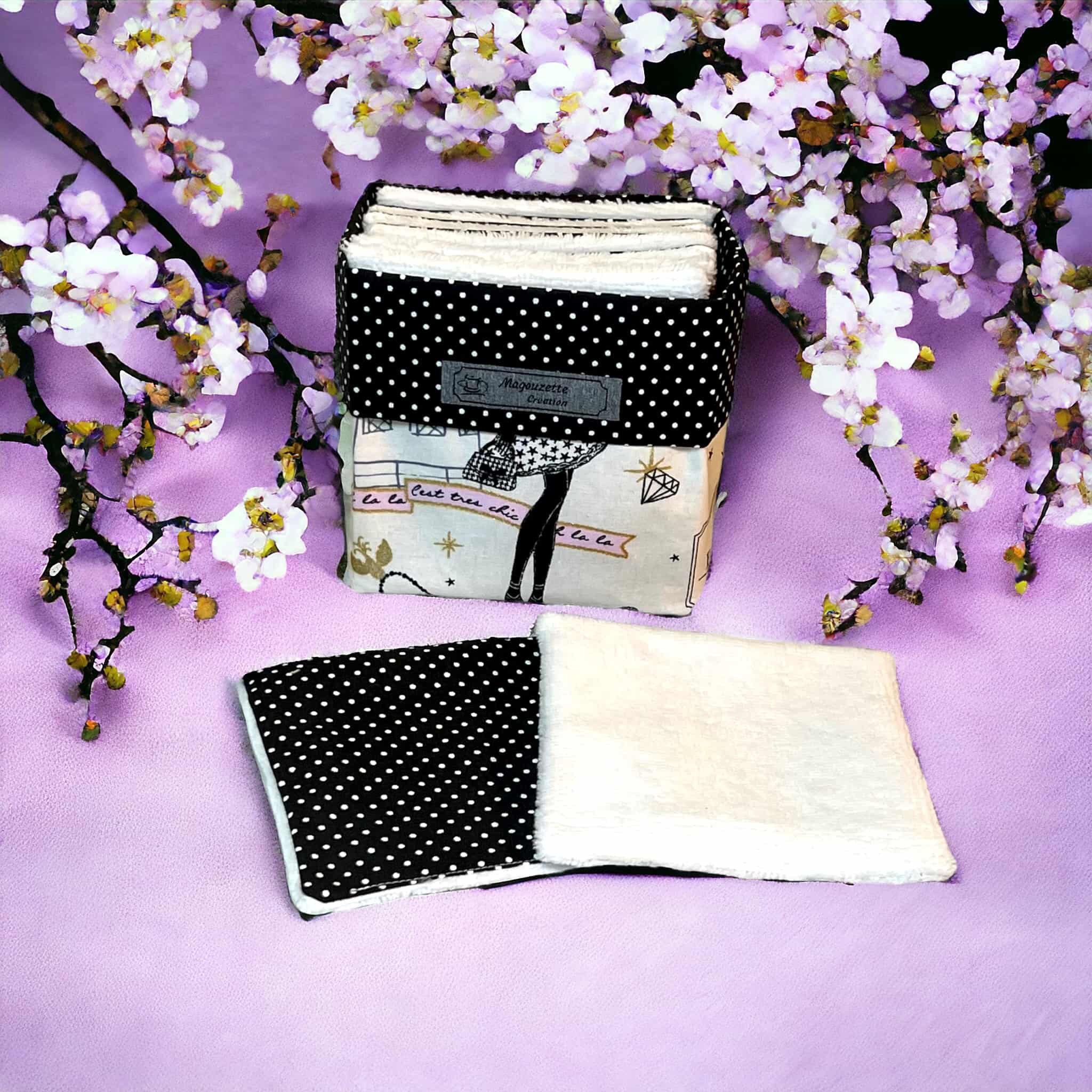 La panière et 7 lingettes