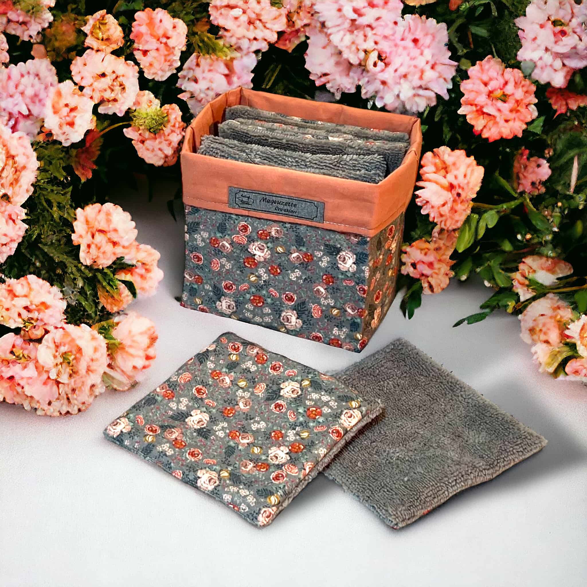 La panière et 7 lingettes
