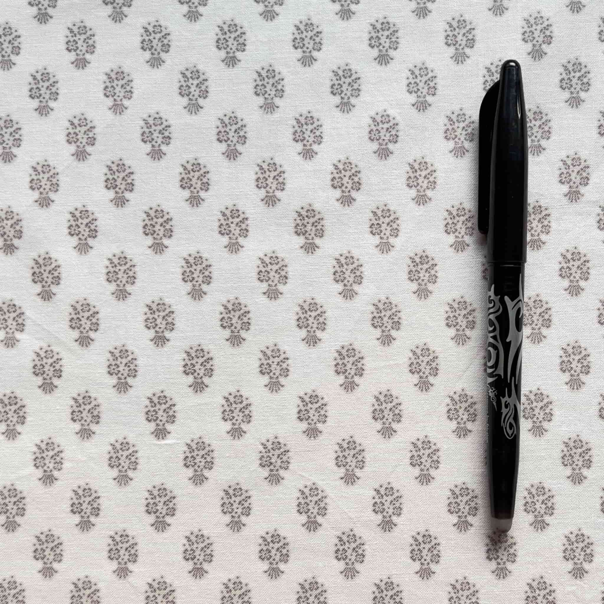 N°8